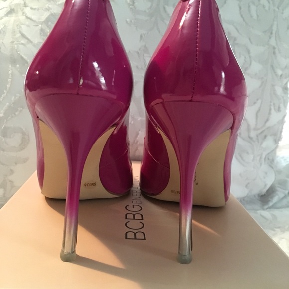 Gently worn pair of magenta BCBG heels. - Picture 2 of 7